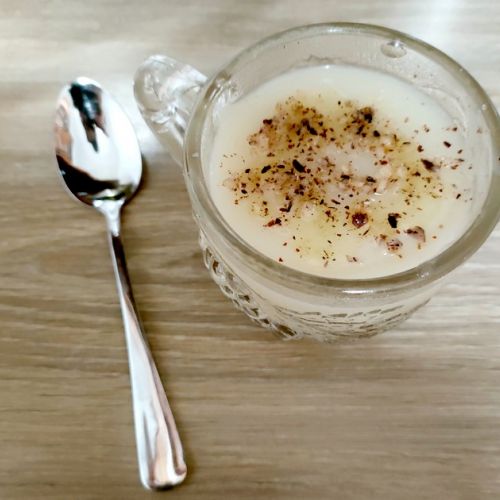Blumenkohlcremesuppe mit Haselnuss: ein pflanzliches und festliches Rezept