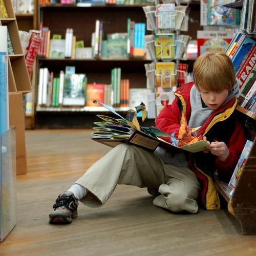 Wie kann man Kindern das Lesen schmackhaft machen?